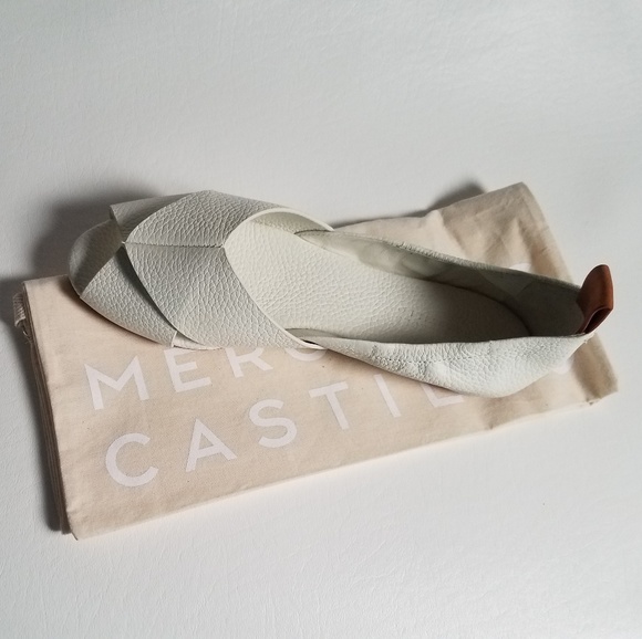 Mercedes Castillo White Leather Sandals - Picture 8 of 8